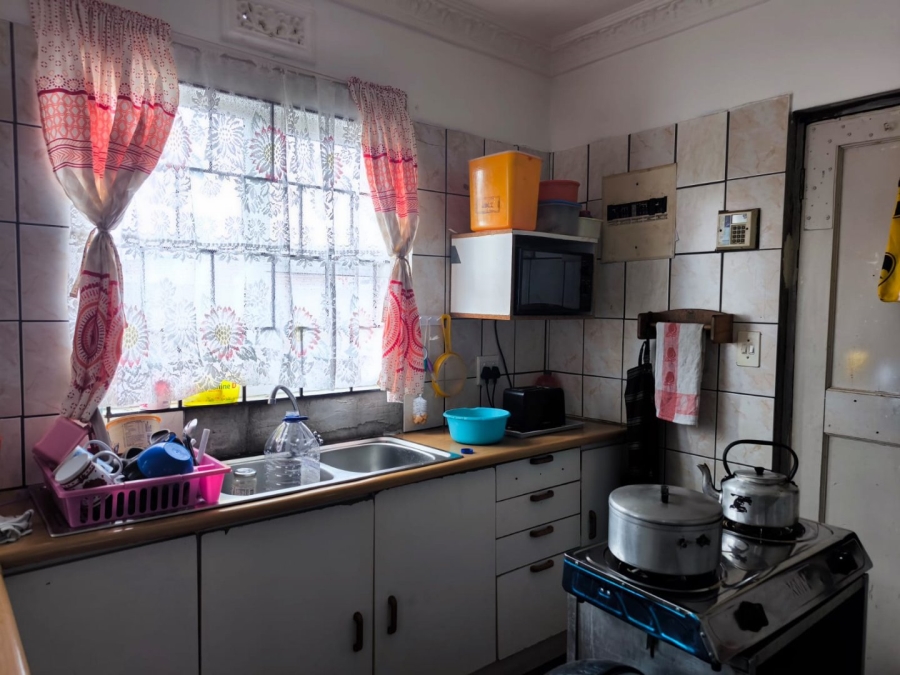 3 Bedroom Property for Sale in Lavender Hill Western Cape